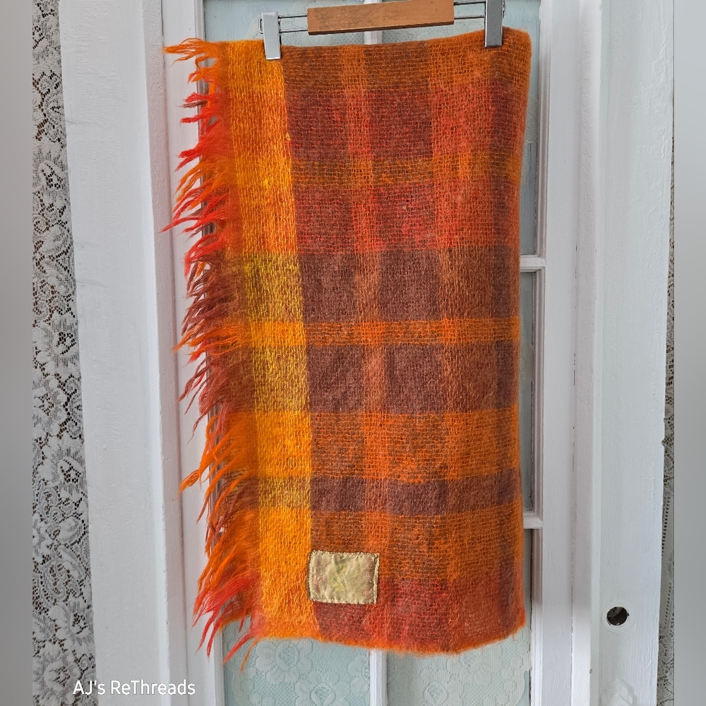 Vintage Simpsons Heather Weave Mohair Plaid Throw Blanket – Made in Scotland
